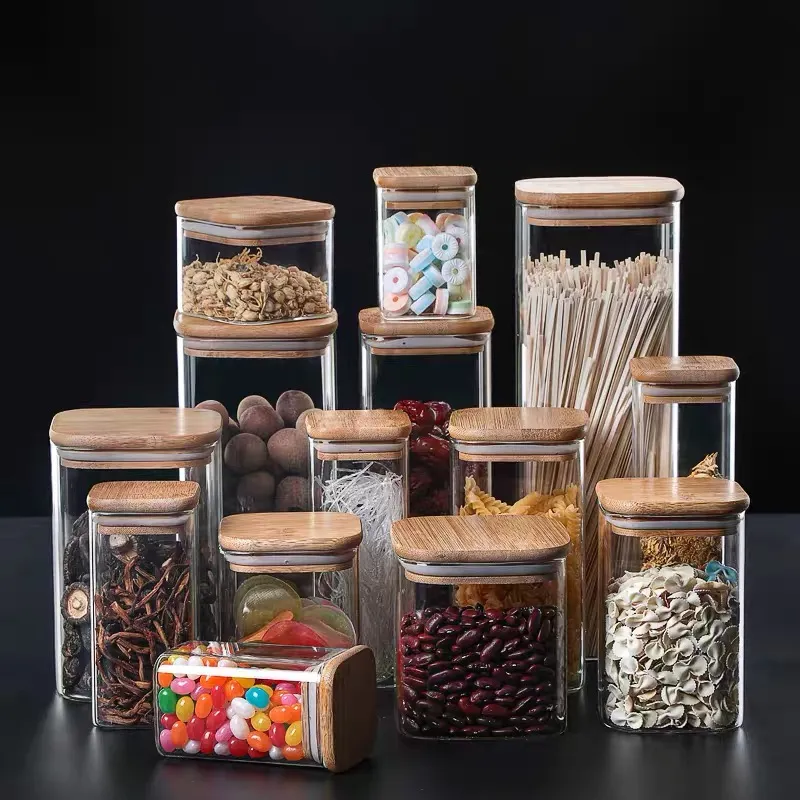 Round high borosilicate glass storage jar with screw bamboo lid